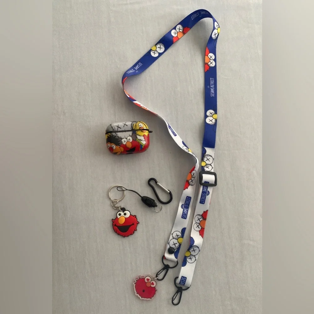 Airpod Cover Plus‎ Lanyard & Keychain Set Sesame Street Theme
